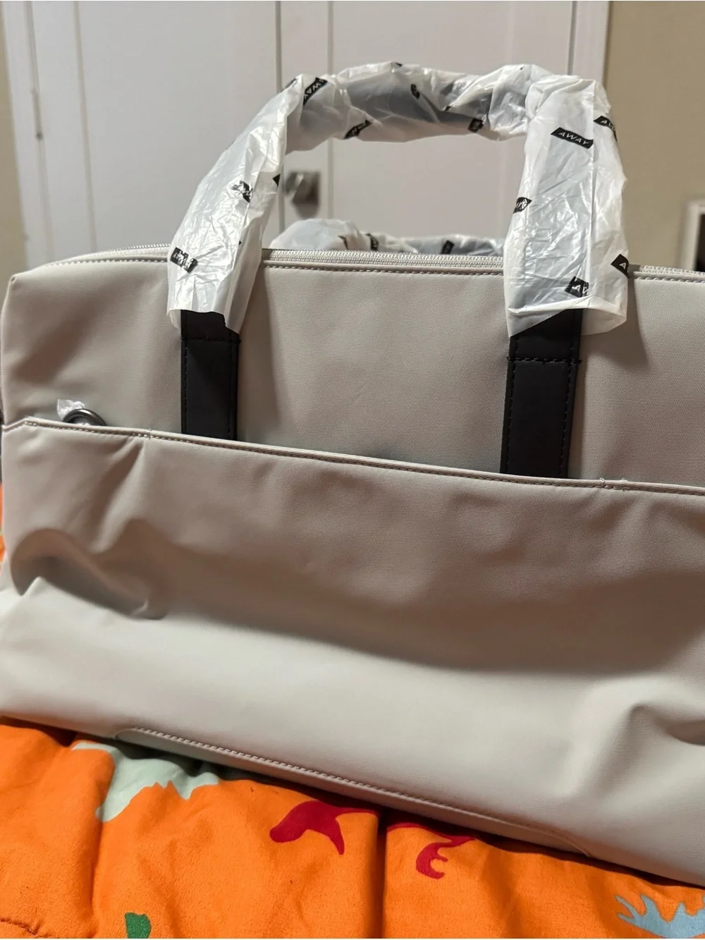 NWT Away The Everywhere Bag Cloud Gray Laptop Travel Tote Weekender